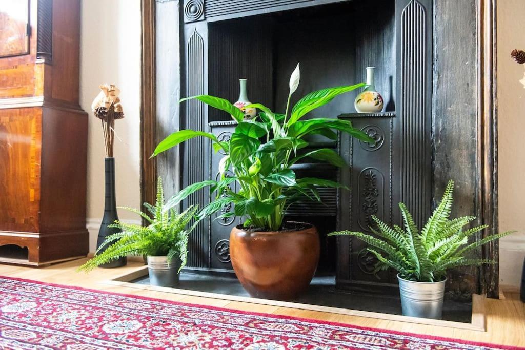 Apartamento Charm & Character On Historic Rose Street Edimburgo Exterior foto